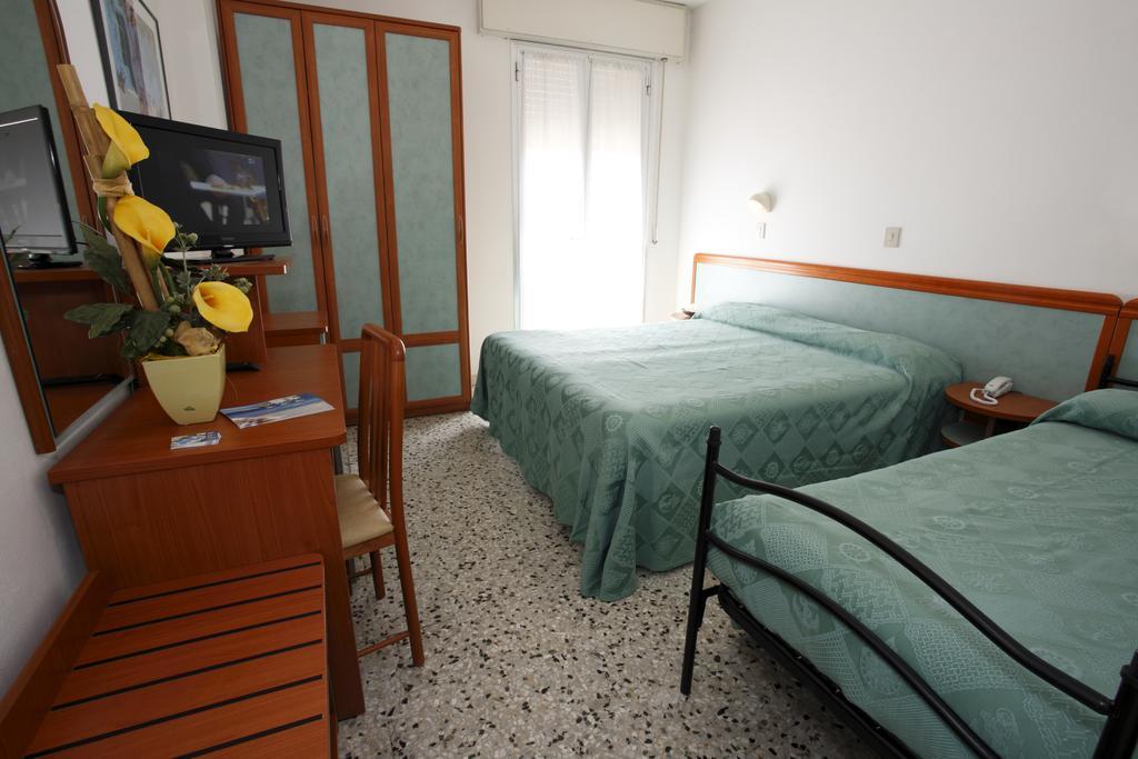 Hotel Vannini Rimini Værelse billede